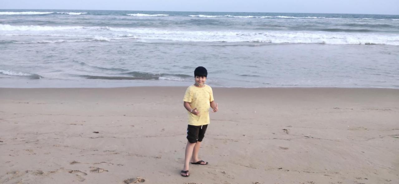 פורי Ln Beach Homestay מראה חיצוני תמונה
